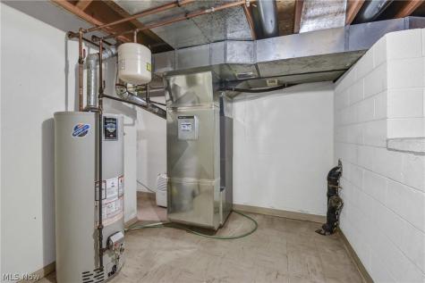 3674 Guilford Court Westlake OH 44145