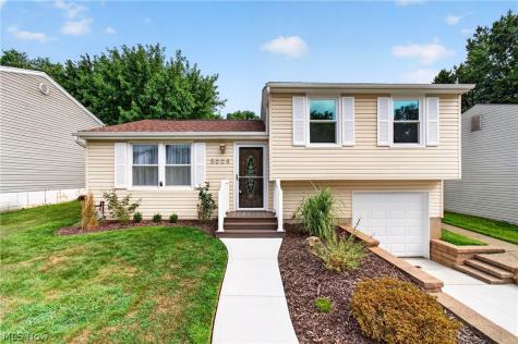 5009 Piccadilly Street SW Canton OH 44706