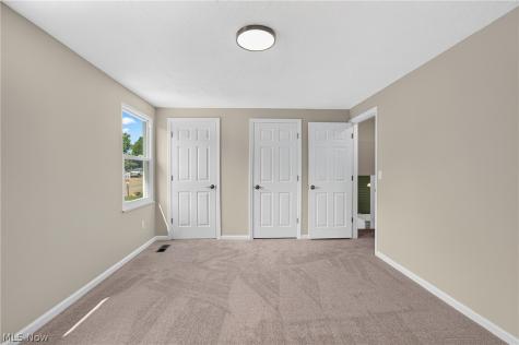 5009 Piccadilly Street SW Canton OH 44706