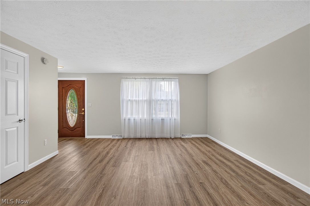 5009 Piccadilly Street SW Canton OH 44706