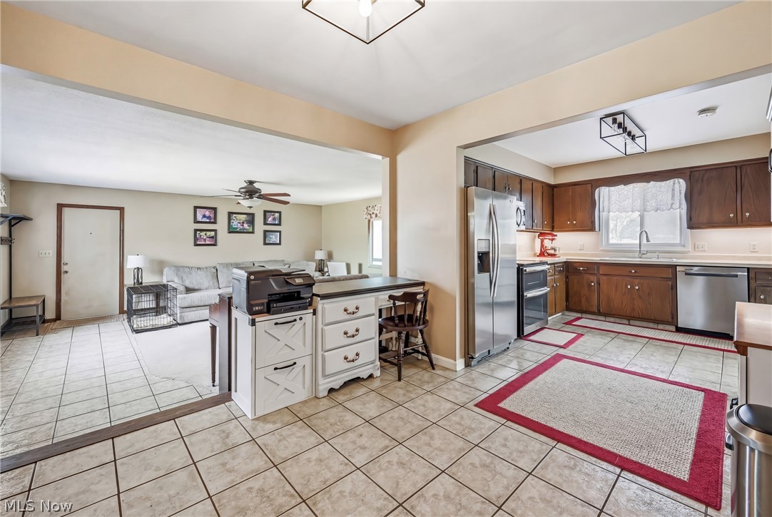 189 Edna Street Poland OH 44514