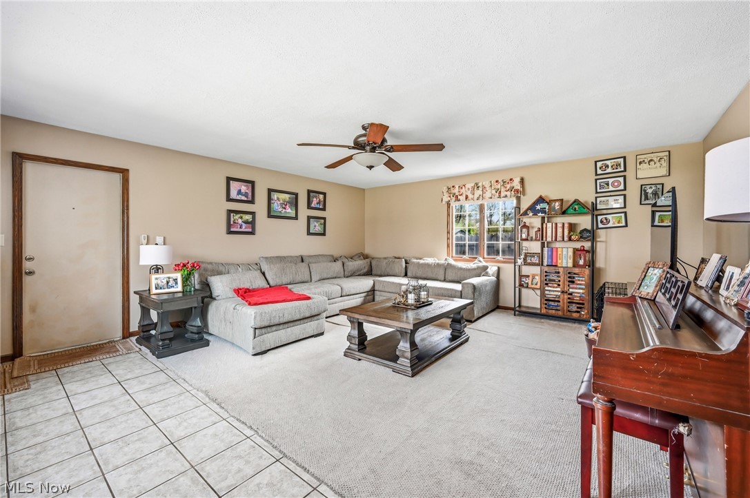 189 Edna Street Poland OH 44514