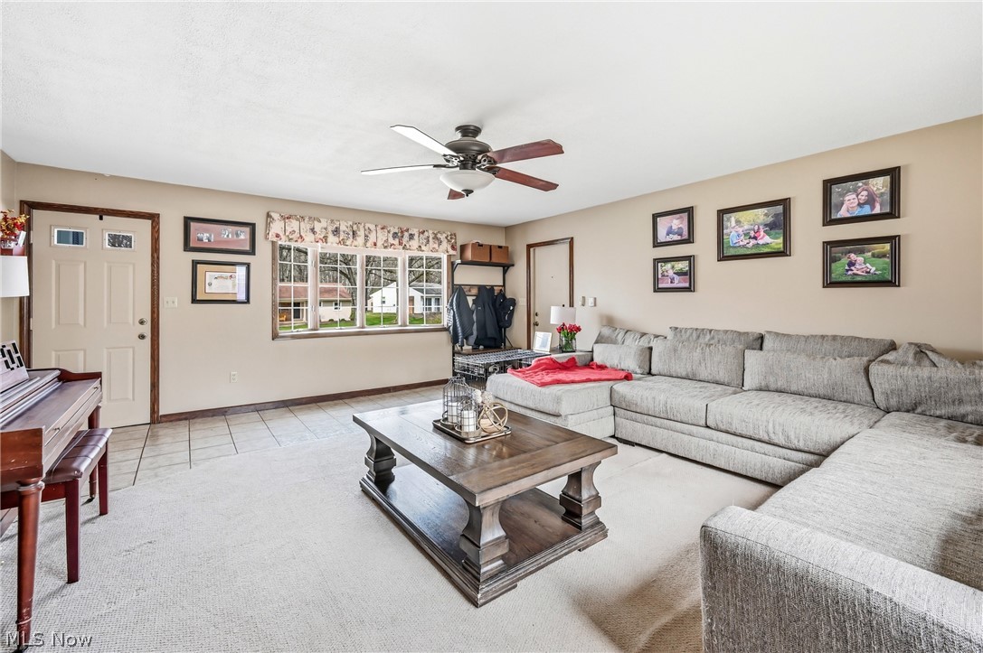 189 Edna Street Poland OH 44514