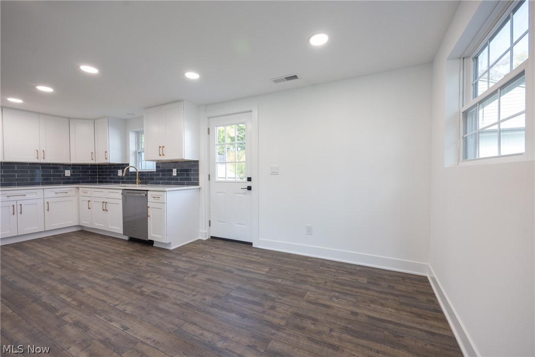 1923 Hillsdale Drive Twinsburg OH 44087