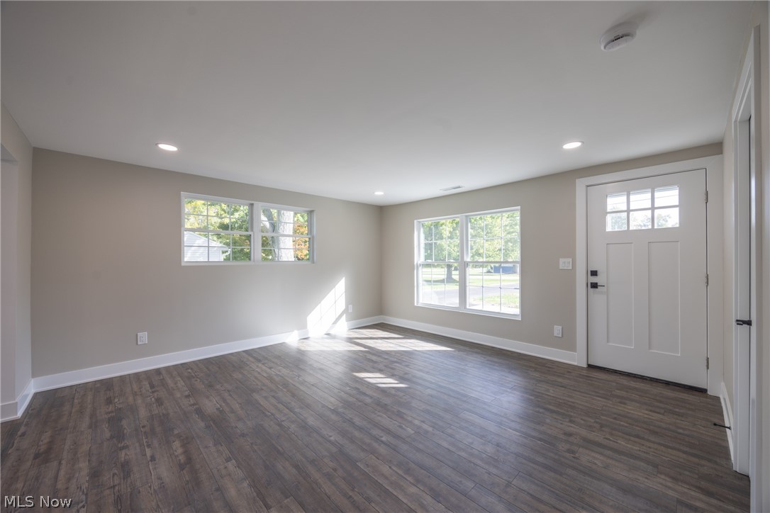 1923 Hillsdale Drive Twinsburg OH 44087