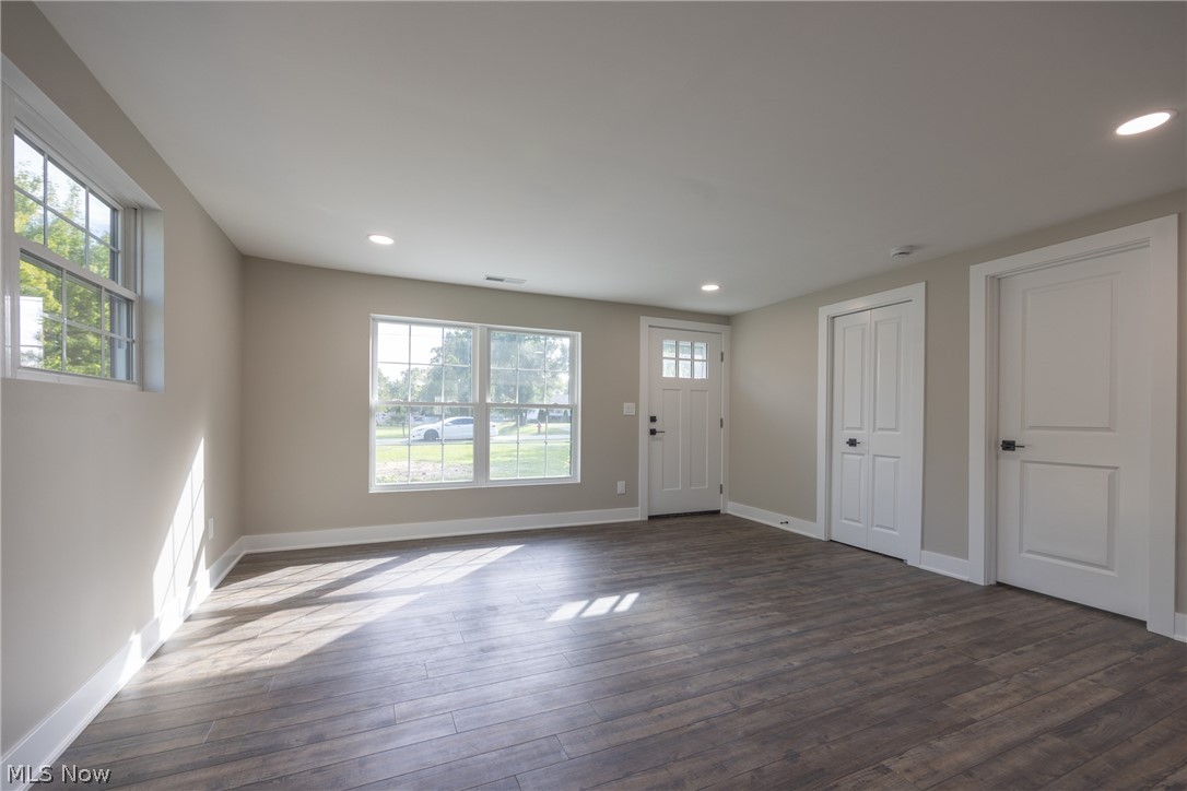 1923 Hillsdale Drive Twinsburg OH 44087