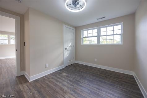 1923 Hillsdale Drive Twinsburg OH 44087