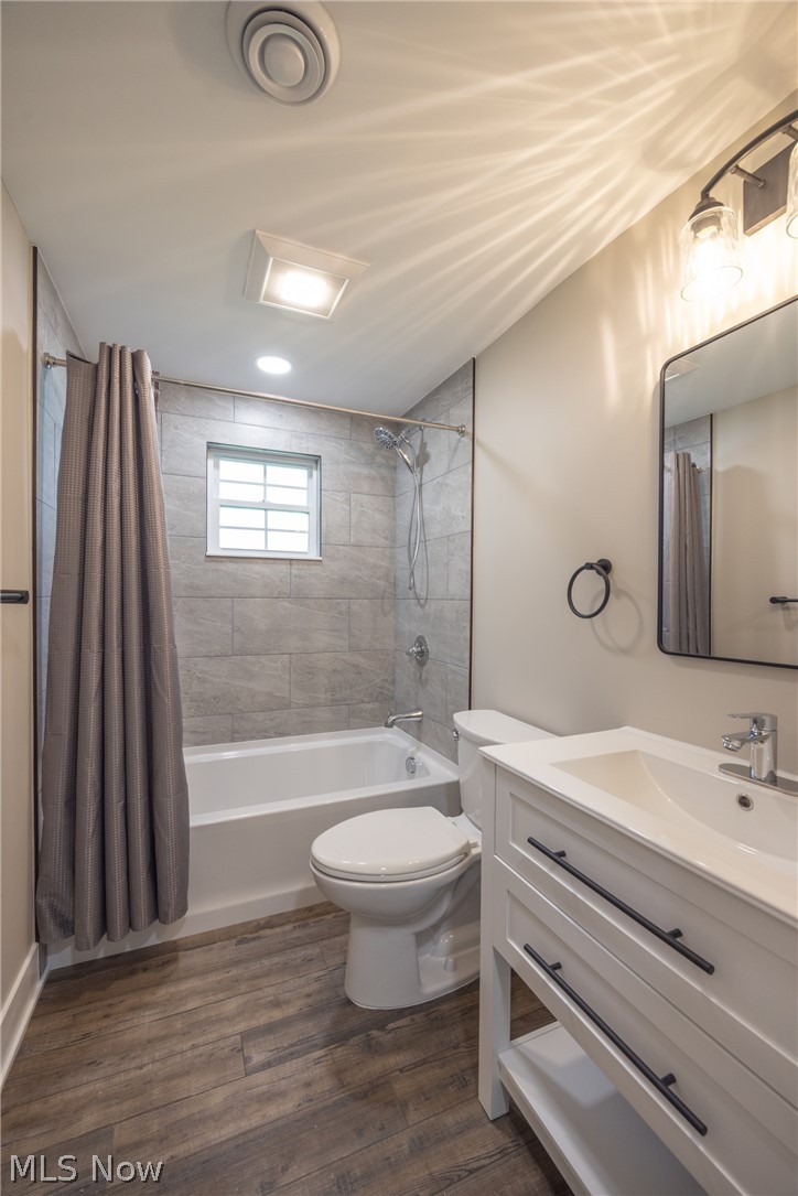 1923 Hillsdale Drive Twinsburg OH 44087