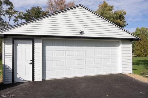 1923 Hillsdale Drive Twinsburg OH 44087