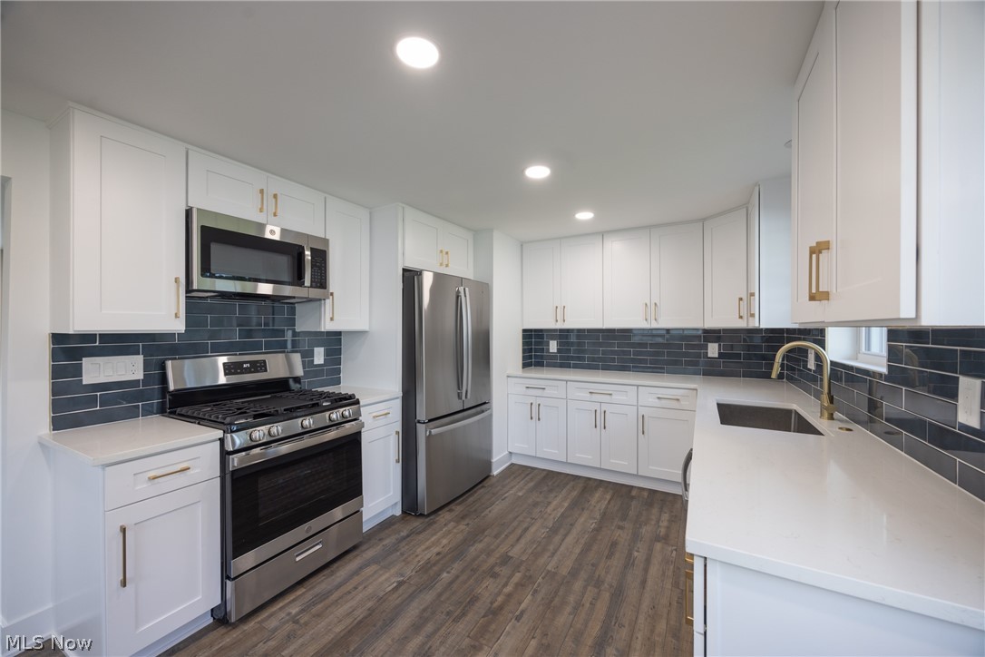 1923 Hillsdale Drive Twinsburg OH 44087