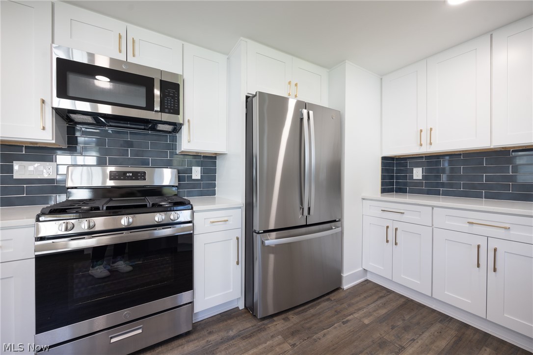 1923 Hillsdale Drive Twinsburg OH 44087