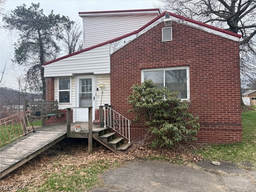 410 Palissey Street East Liverpool OH 43920