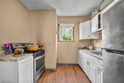 4316 E 128th Street Cleveland OH 44105