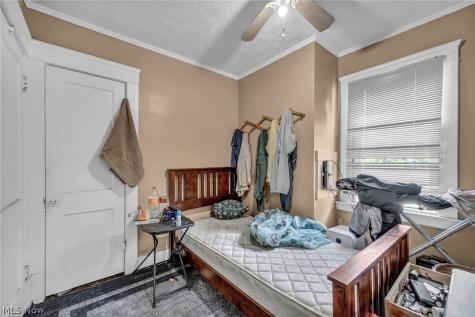 4316 E 128th Street Cleveland OH 44105