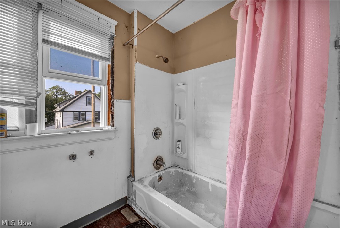 4316 E 128th Street Cleveland OH 44105
