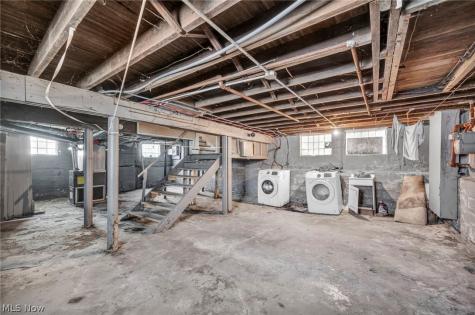 4316 E 128th Street Cleveland OH 44105