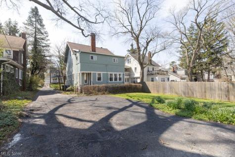 3115 Essex Road Cleveland Heights OH 44118