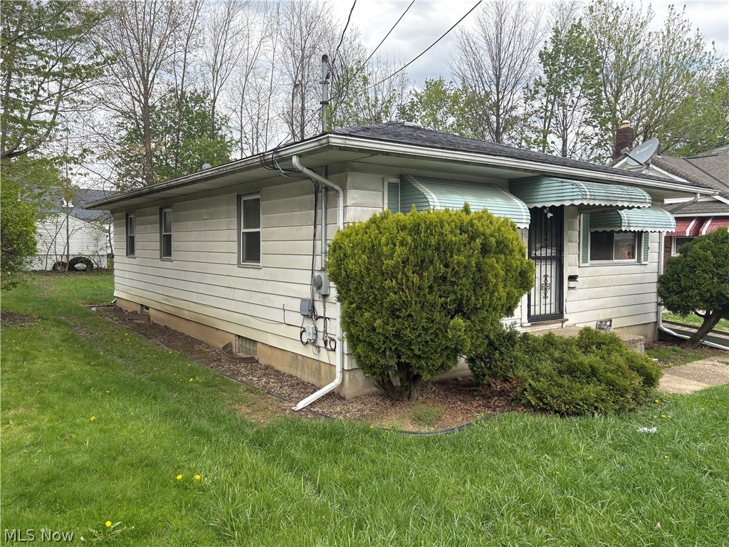 860 Mercer Avenue Akron OH 44320