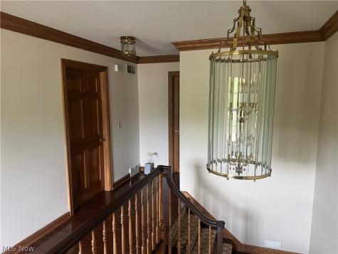 8536 Cherry Hill Place Youngstown OH 44514
