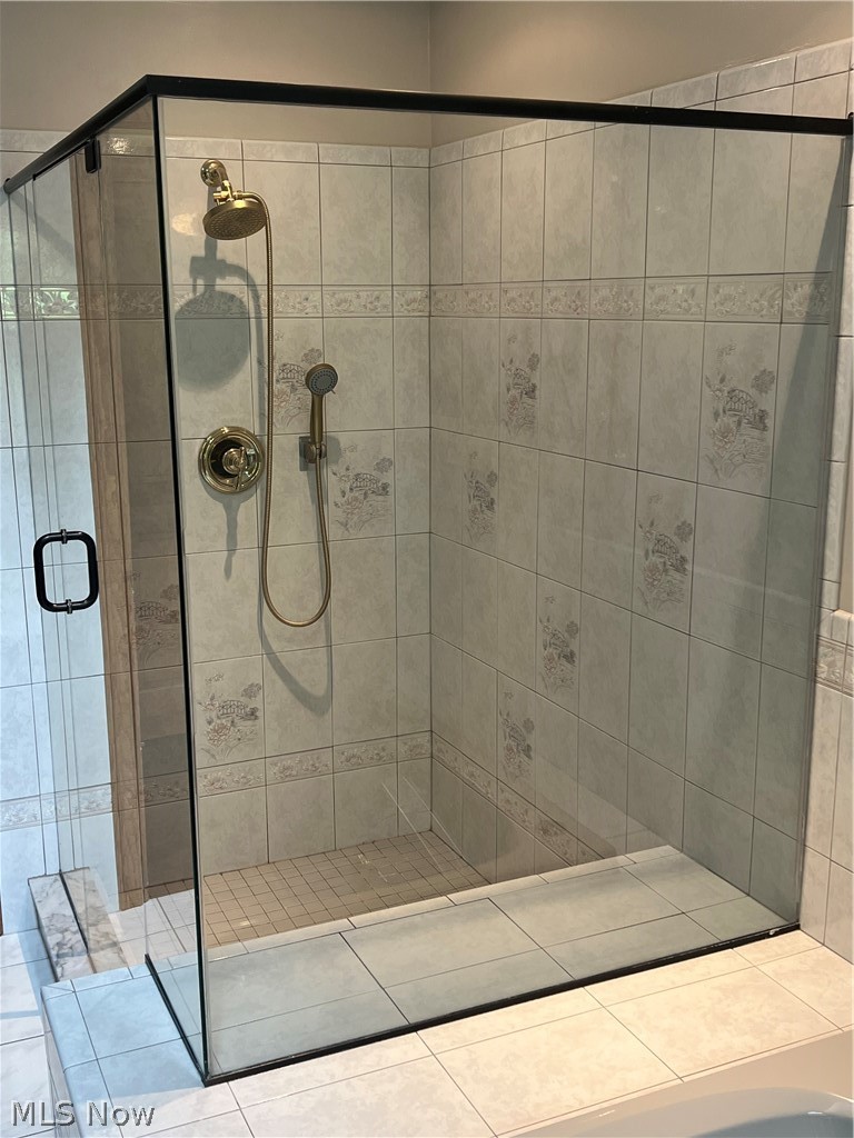 8536 Cherry Hill Place Youngstown OH 44514