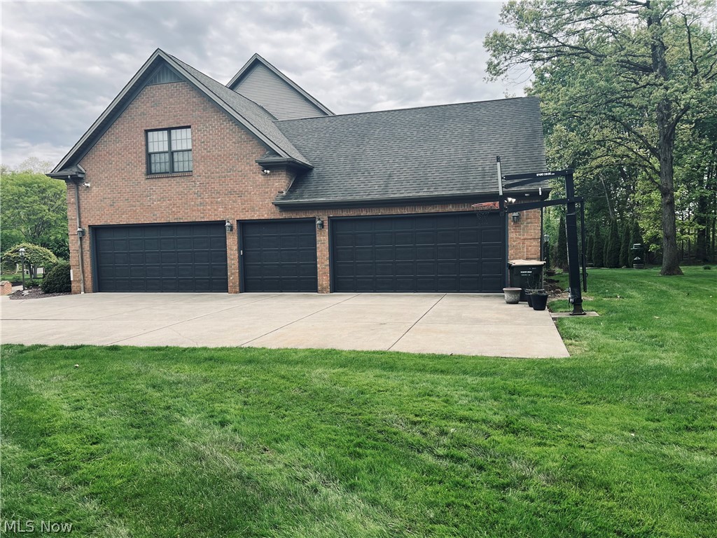 8536 Cherry Hill Place Boardman OH 44514