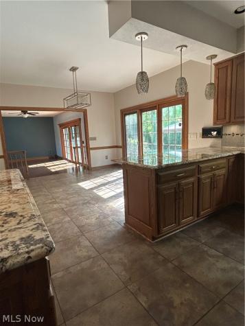 8536 Cherry Hill Place Youngstown OH 44514