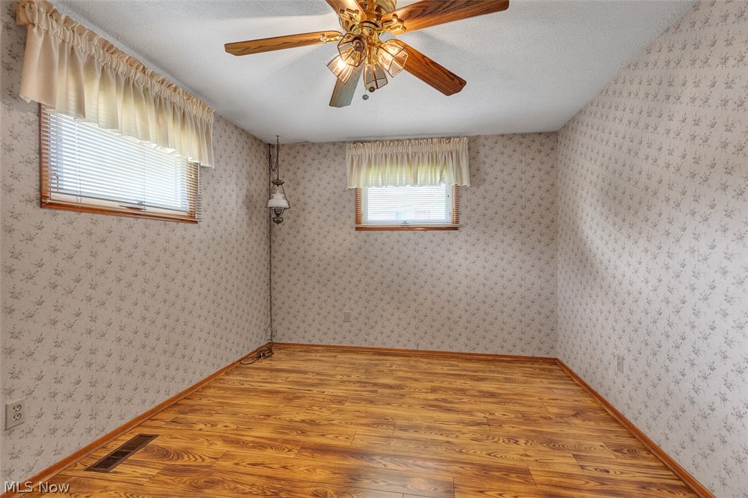 6556 Christene Boulevard Brook Park OH 44142