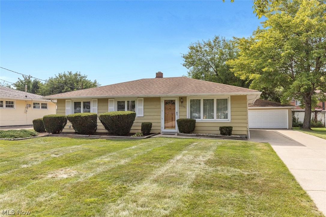 6556 Christene Boulevard Brook Park OH 44142
