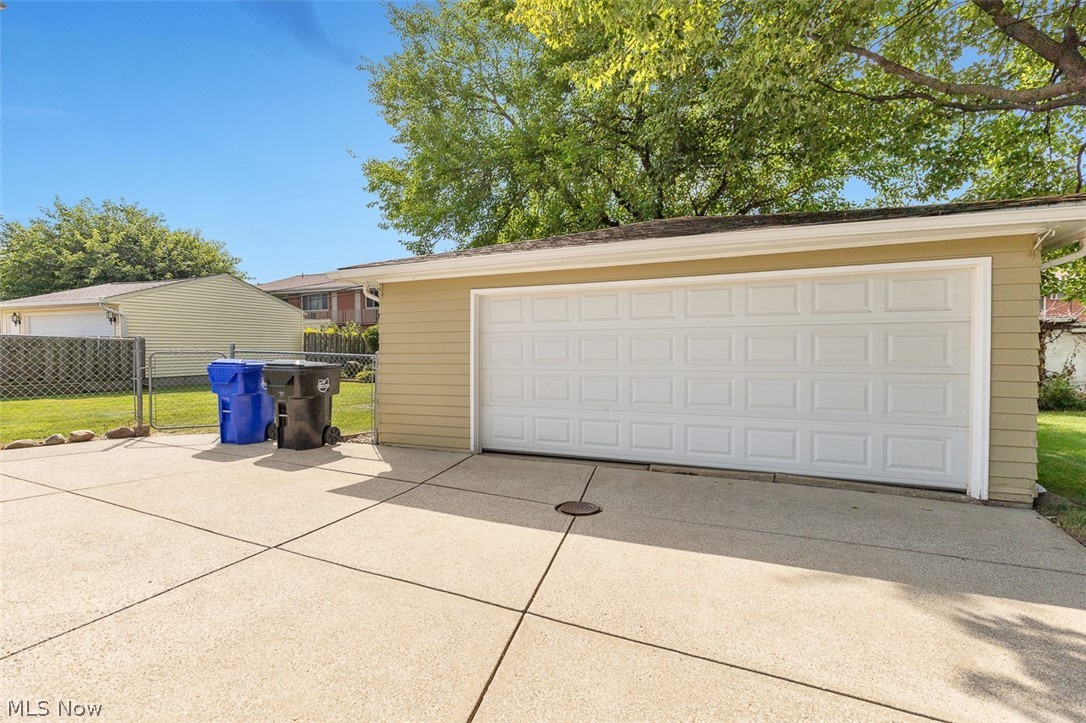 6556 Christene Boulevard Brook Park OH 44142