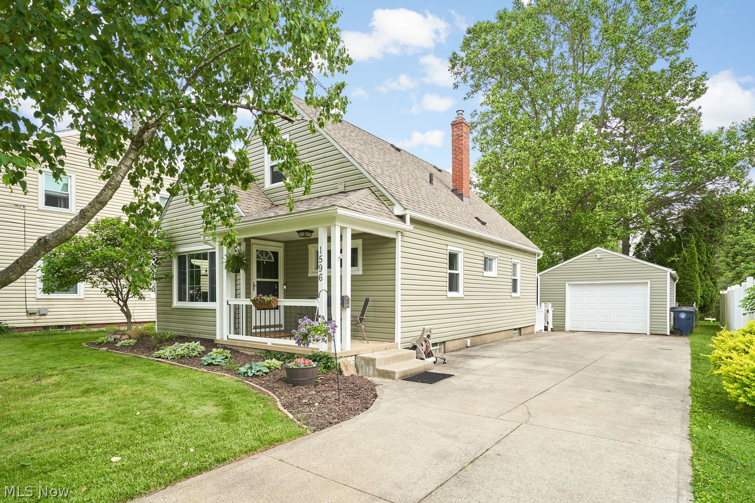 1596 Fairfax Road Akron OH 44313