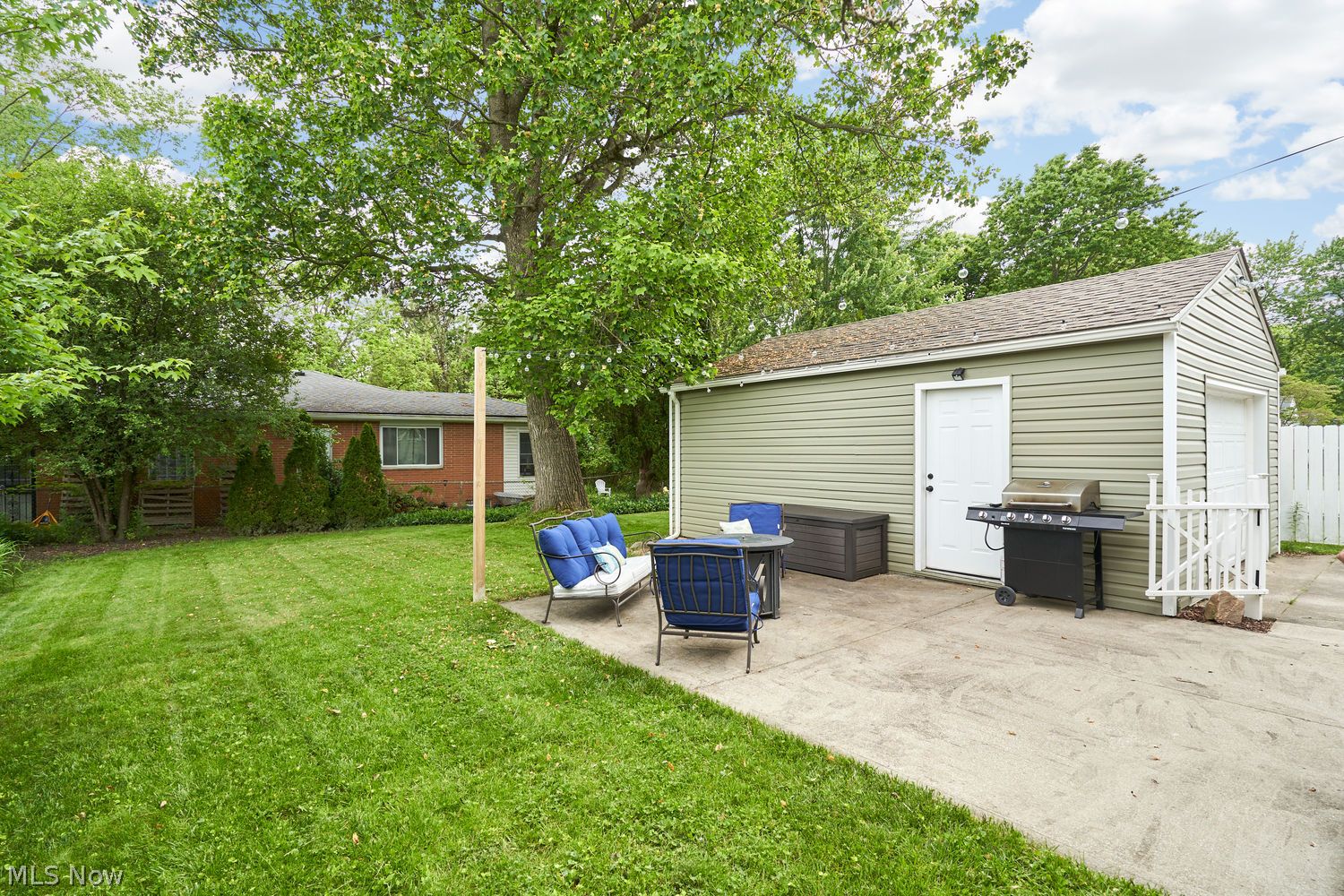 1596 Fairfax Road Akron OH 44313
