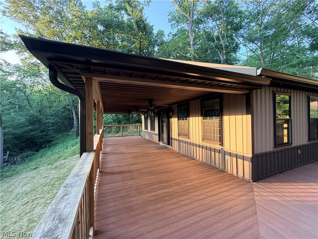 7925 Lakeview Drive SW Carrollton OH 44615