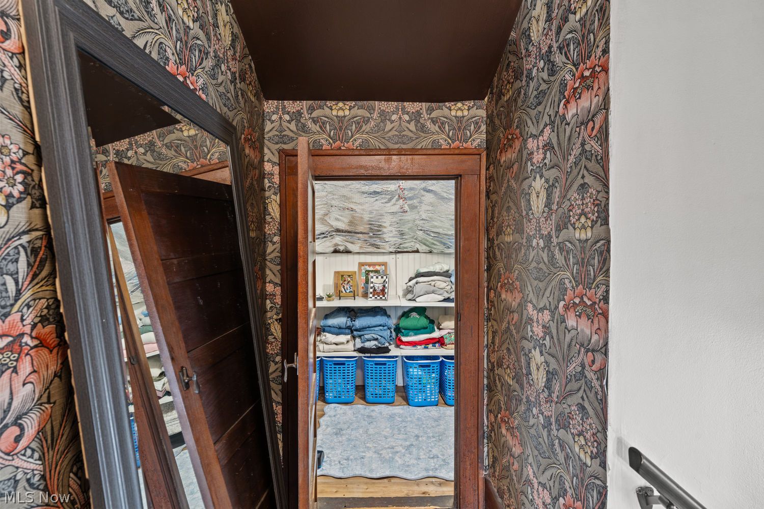 64 Fairview Avenue Wadsworth OH 44281