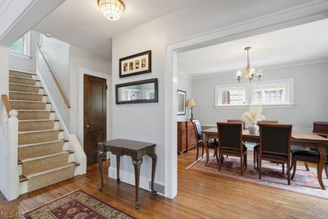 2241 Maplewood Road Cleveland Heights OH 44118
