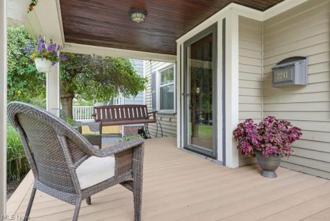 2241 Maplewood Road Cleveland Heights OH 44118