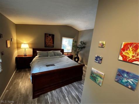 181 Sunset Road Avon Lake OH 44012