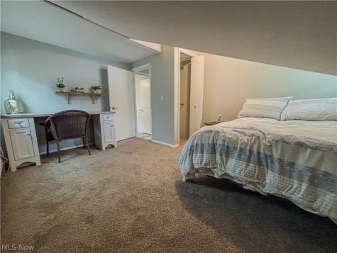 181 Sunset Road Avon Lake OH 44012