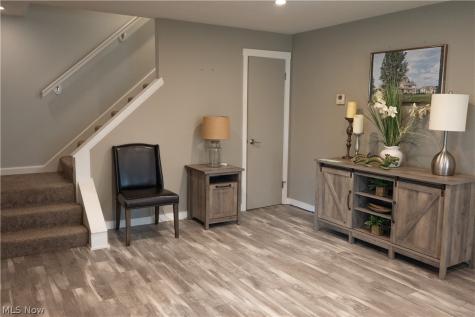 181 Sunset Road Avon Lake OH 44012