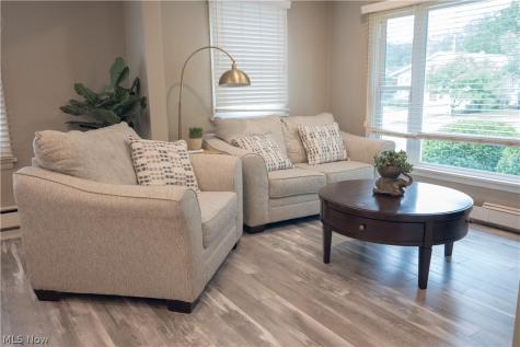 181 Sunset Road Avon Lake OH 44012