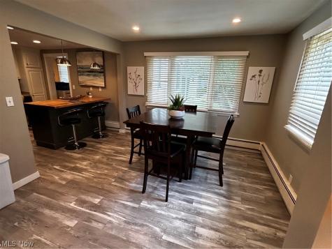 181 Sunset Road Avon Lake OH 44012