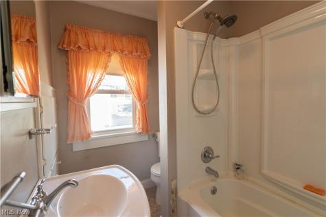 679 Arlington Avenue Mansfield OH 44903