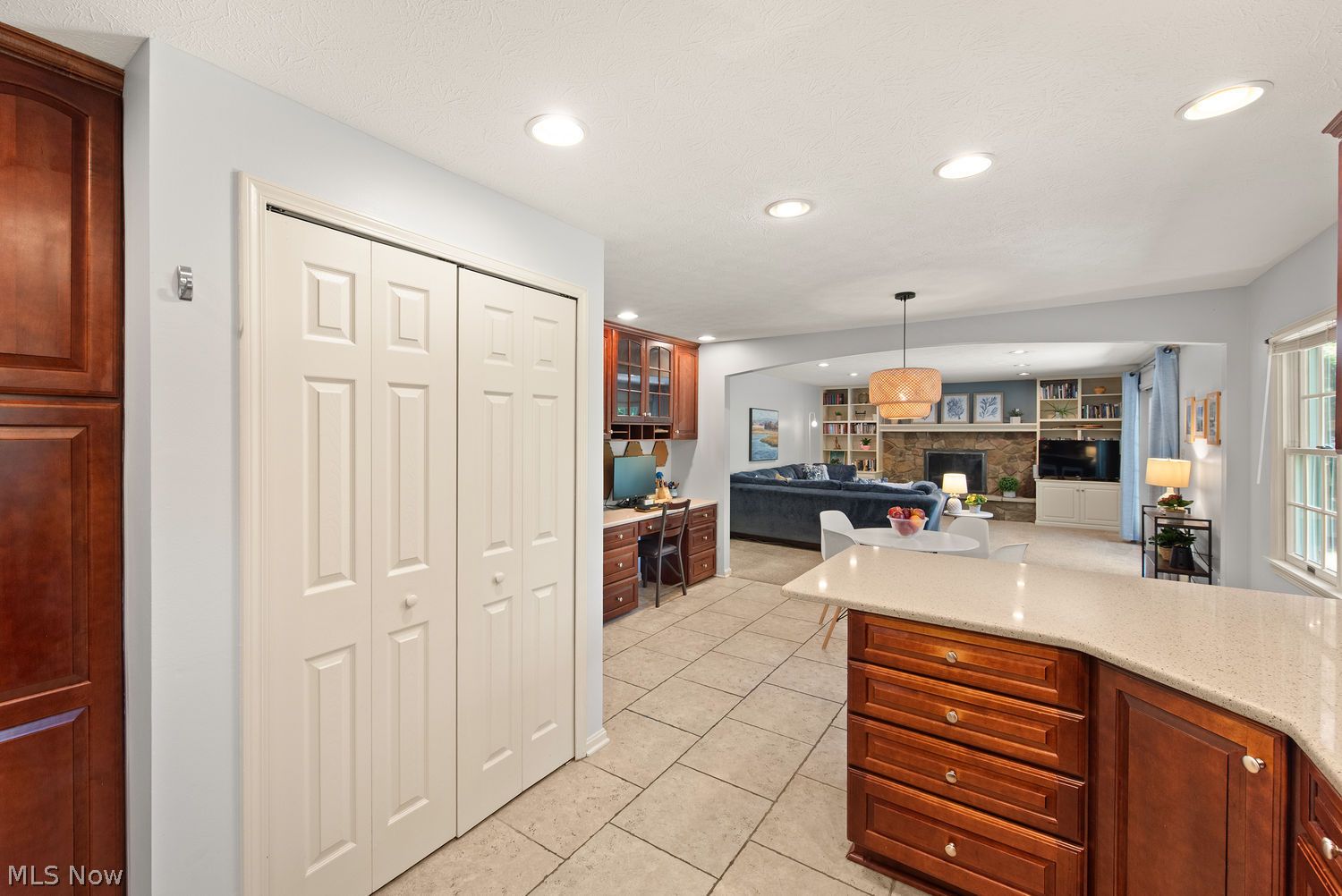 387 Hurst Drive Bay Village OH 44140