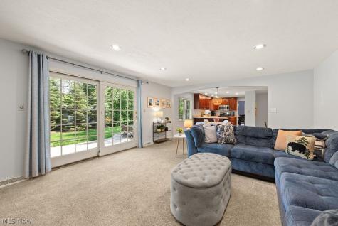 387 Hurst Drive Bay Village OH 44140
