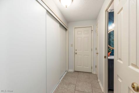 387 Hurst Drive Bay Village OH 44140