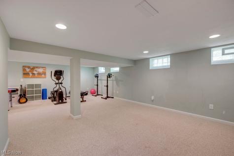 387 Hurst Drive Bay Village OH 44140
