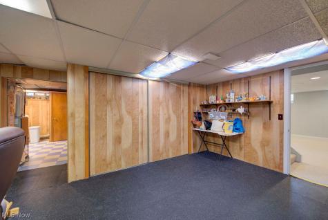 387 Hurst Drive Bay Village OH 44140