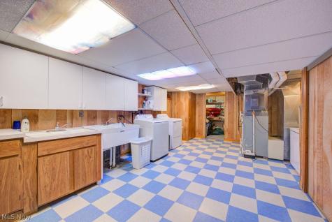 387 Hurst Drive Bay Village OH 44140