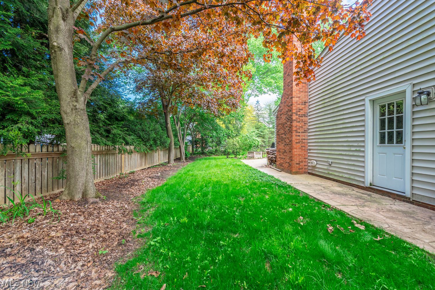 387 Hurst Drive Bay Village OH 44140