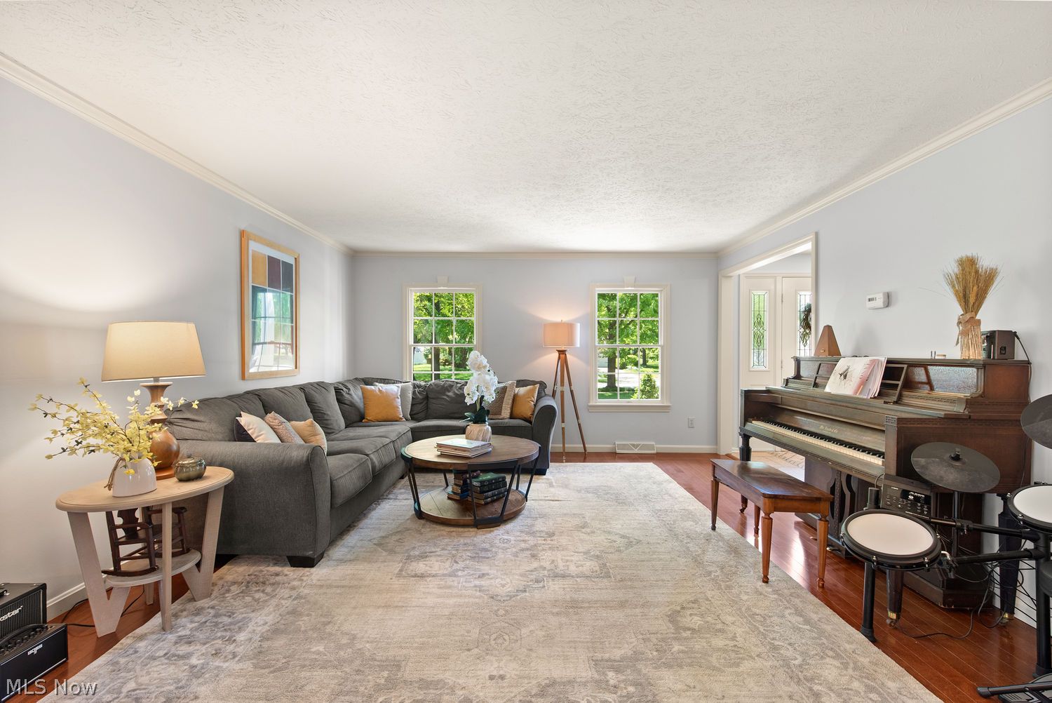 387 Hurst Drive Bay Village OH 44140