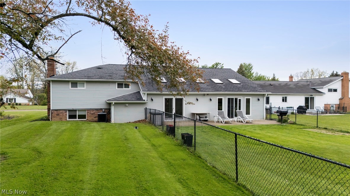 823 Belwood Drive Highland Heights OH 44143